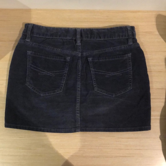 Gap skirt - Picture 2 of 4